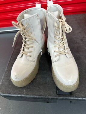 Steve Madden Off-White Platform Combat Boots